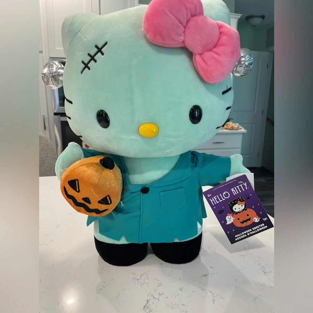 Hello Kitty Viral Frankenstein plush - Picture 1 of 3
